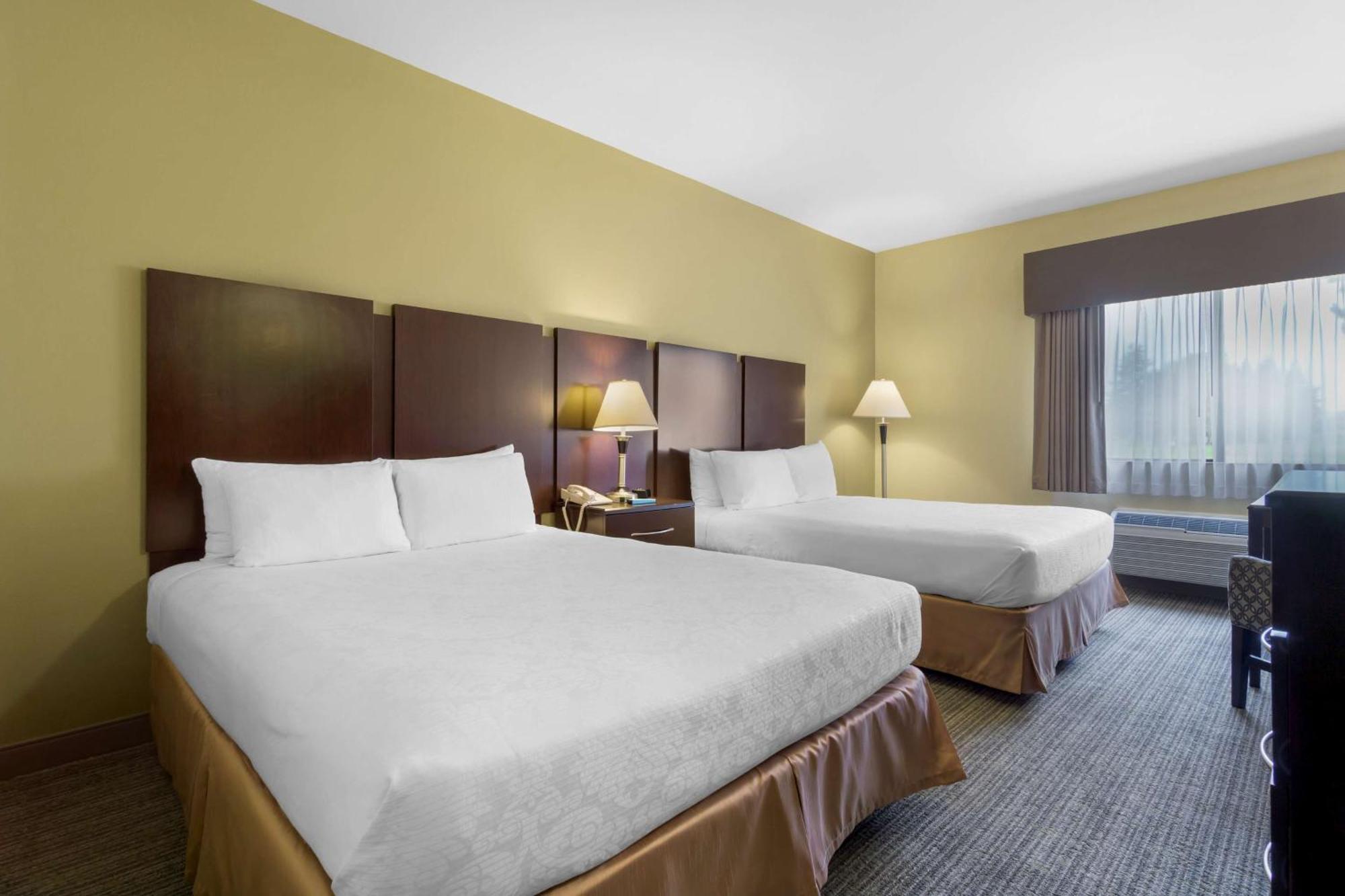 Best Western Plus Plaza By The Green Kent Exterior photo