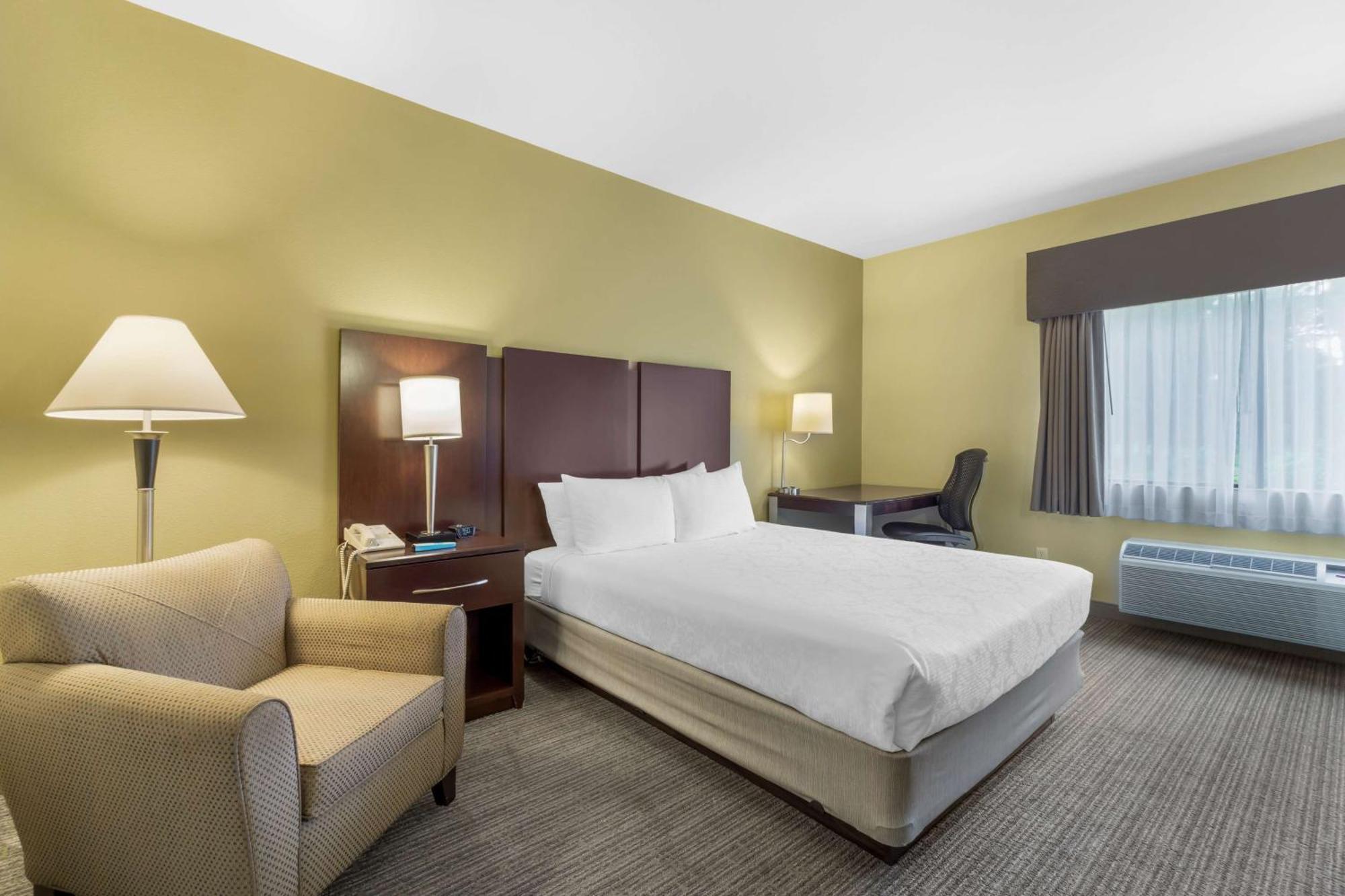 Best Western Plus Plaza By The Green Kent Exterior photo